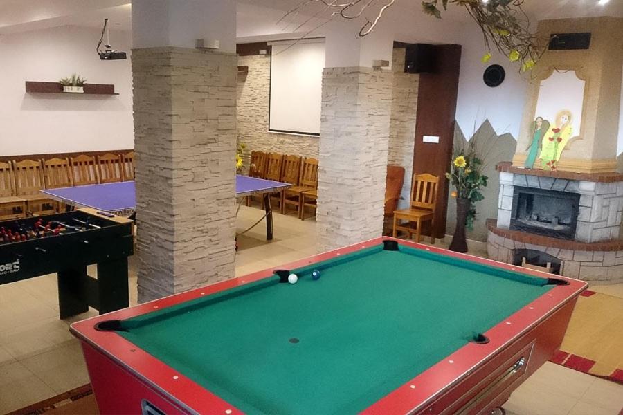 Osrodek Wczasowo-Kolonijny Gron Bed & Breakfast Biały Dunajec Dış mekan fotoğraf
